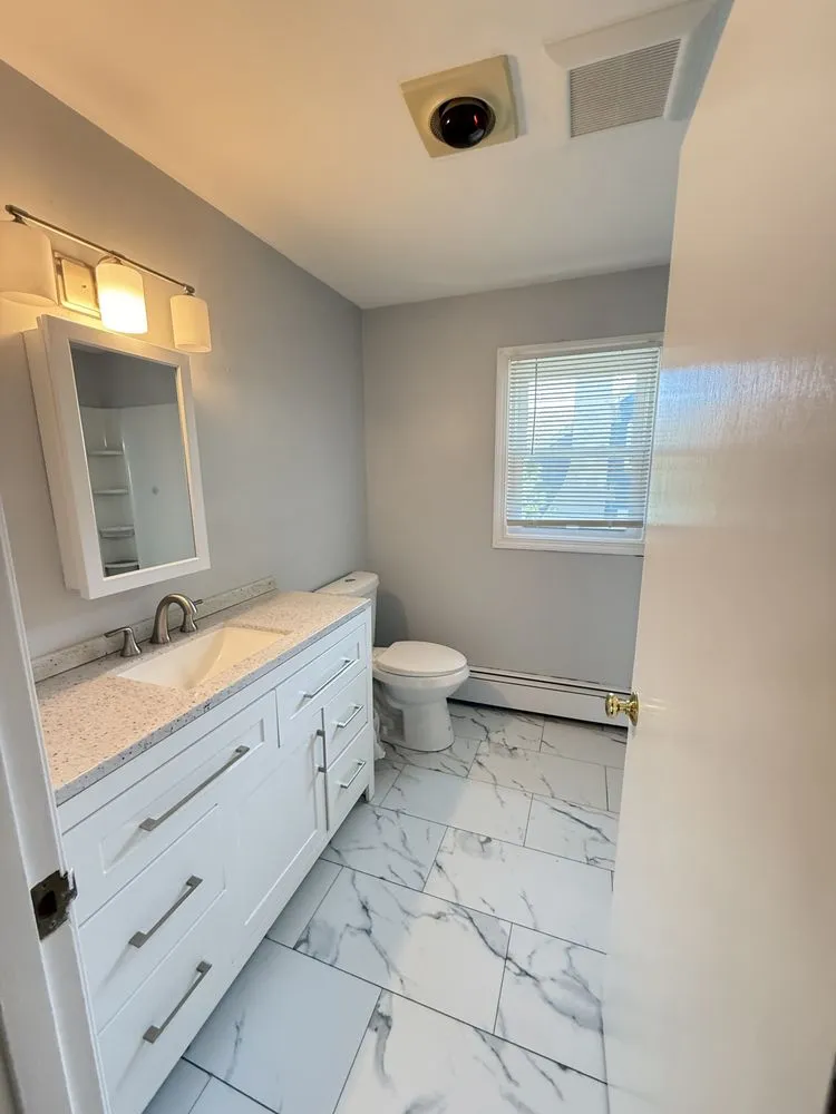 Slide of Blue Hammer Construction