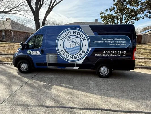 Blue Moon Plumbing Logo