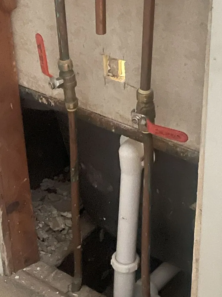 Slide of Blue Note’s Handyman Service