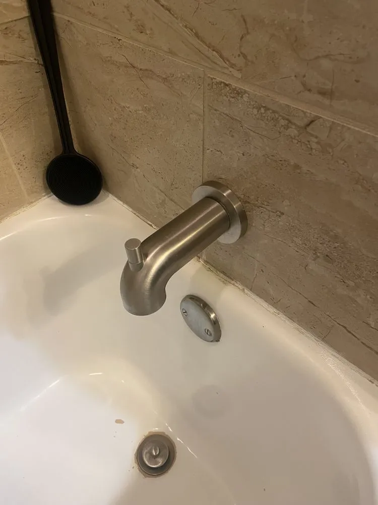 Slide of Blue Note’s Handyman Service