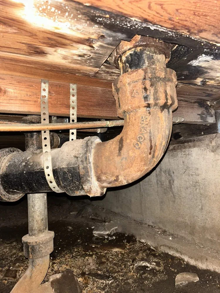 Top-rated water heater service experts serving San José, CA - Blue Rhino Rooter and Plumbing