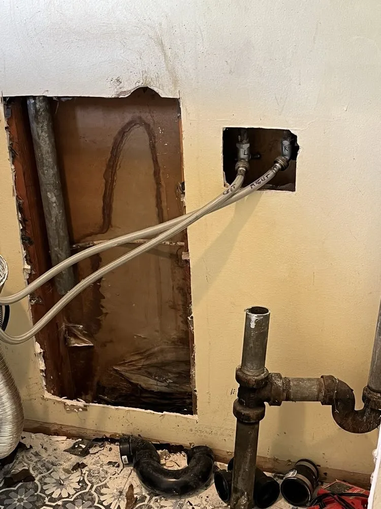 Expert pipe repair in Hayward, CA by Blue Shark Rooter And Plumbing