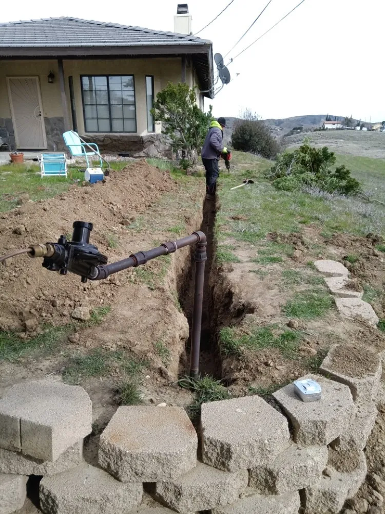 Trusted emergency plumbing service in Lancaster, CA - Blue Shirt Handyman