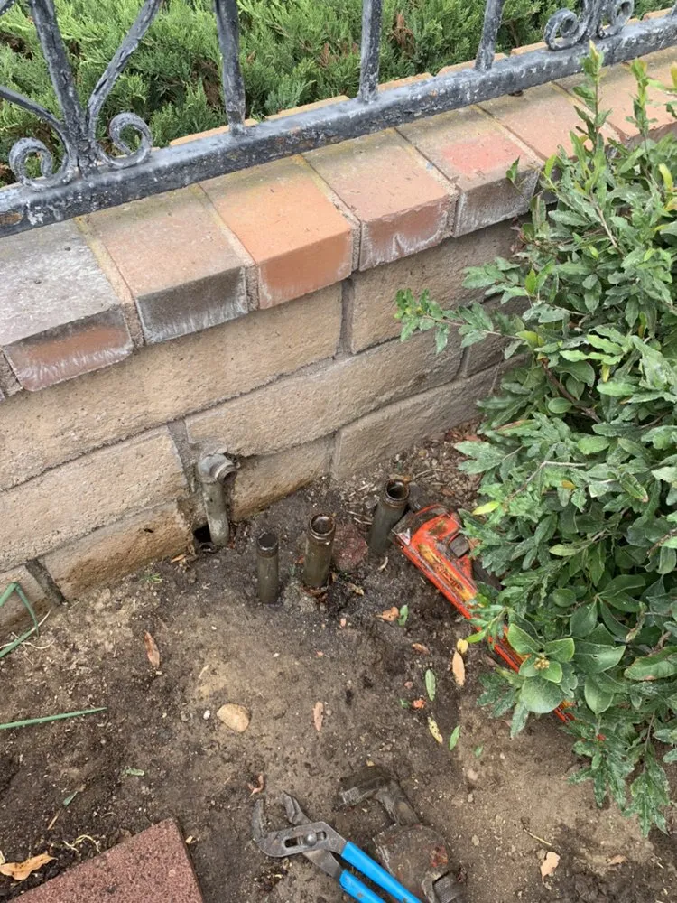 Trusted emergency plumbing for homes in Los Angeles, CA by Blue Streak Plumbing & Rooter