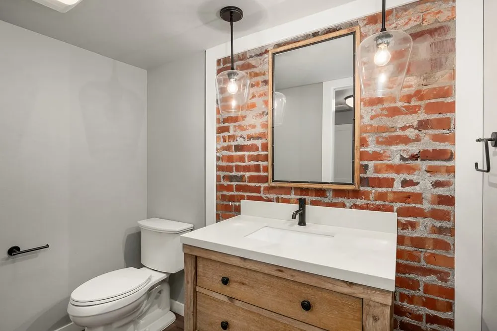 Slide of Blue Water Design Build