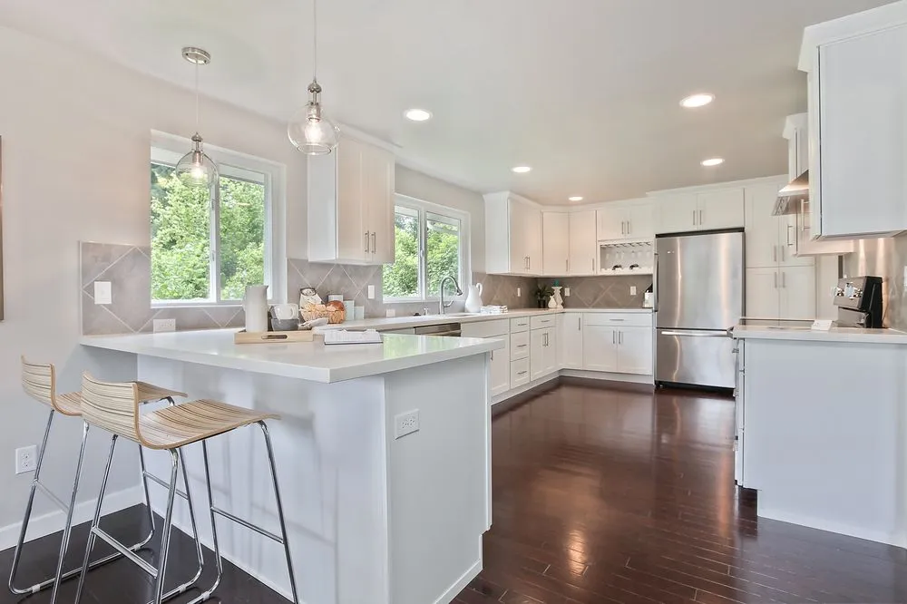 Slide of Blue Water Design Build