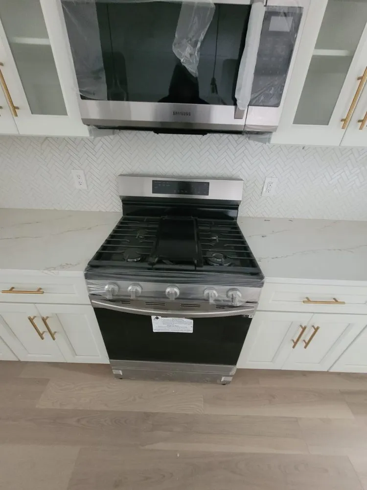 Slide of Blue Wave Home Renovation