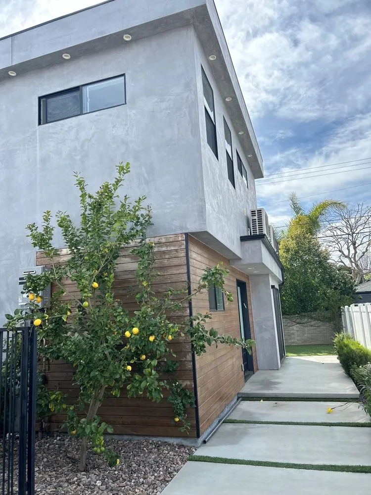 Slide of Bluebird Builders