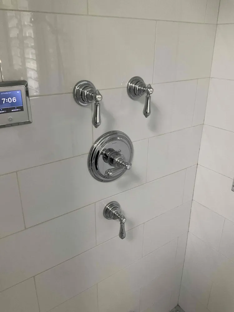 Slide of Bluefrog Plumbing + Drain