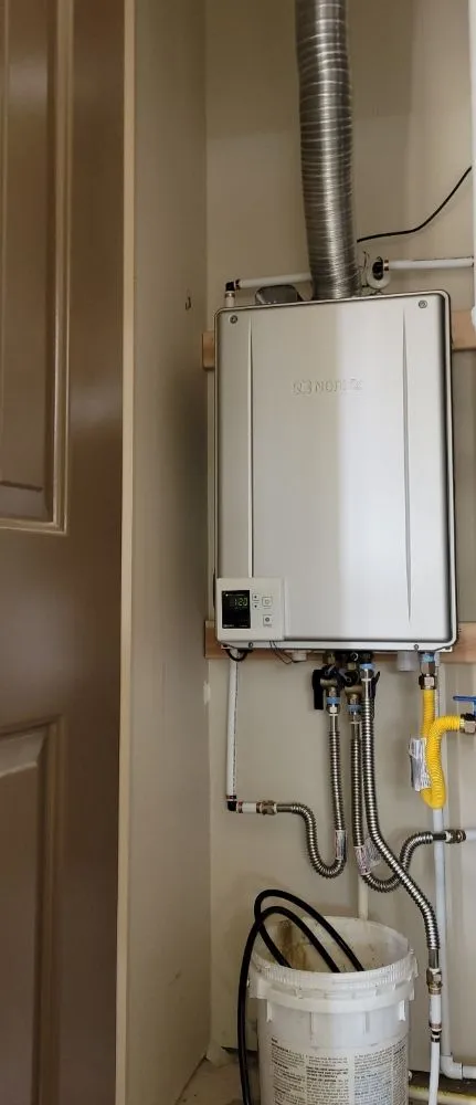 Slide of Bluestone Plumbing