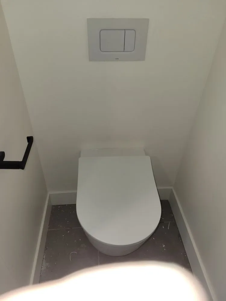 Slide of BM Plumbing and Repair