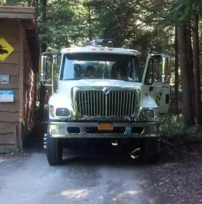 Slide of Bob Lynn & Son Septic Tank Cleaning