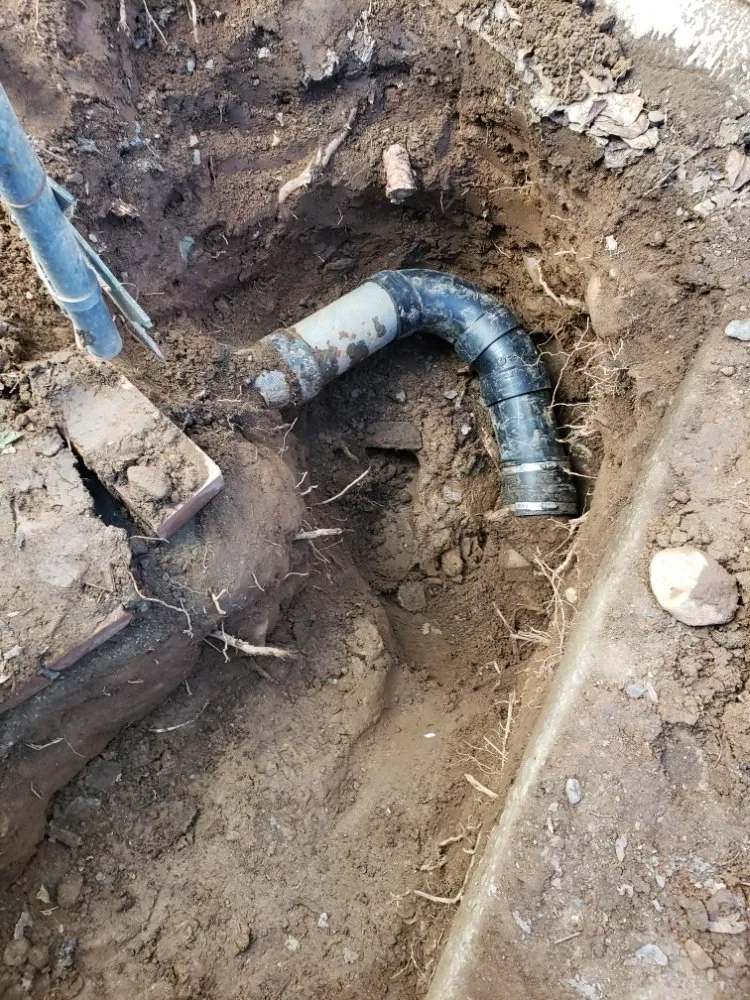 Slide of Bobs Repair Services