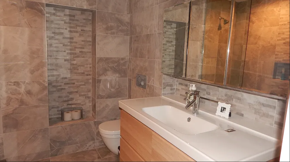 Slide of Bocin construction