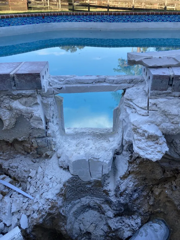 Slide of Bohannon's Leak Detection, Repair's and Swimming Pool Remodeling