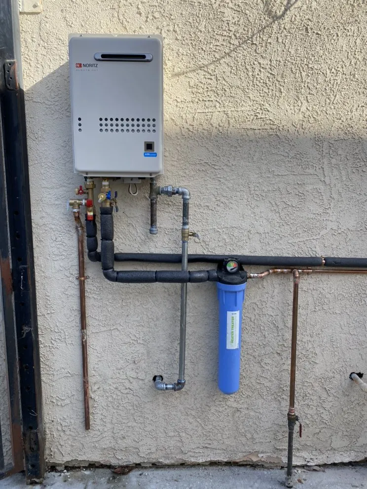 Trusted water heater service service in Whittier, CA - Bonafide Plumbing Services