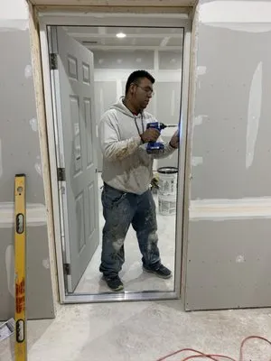 Bond Home Services Logo