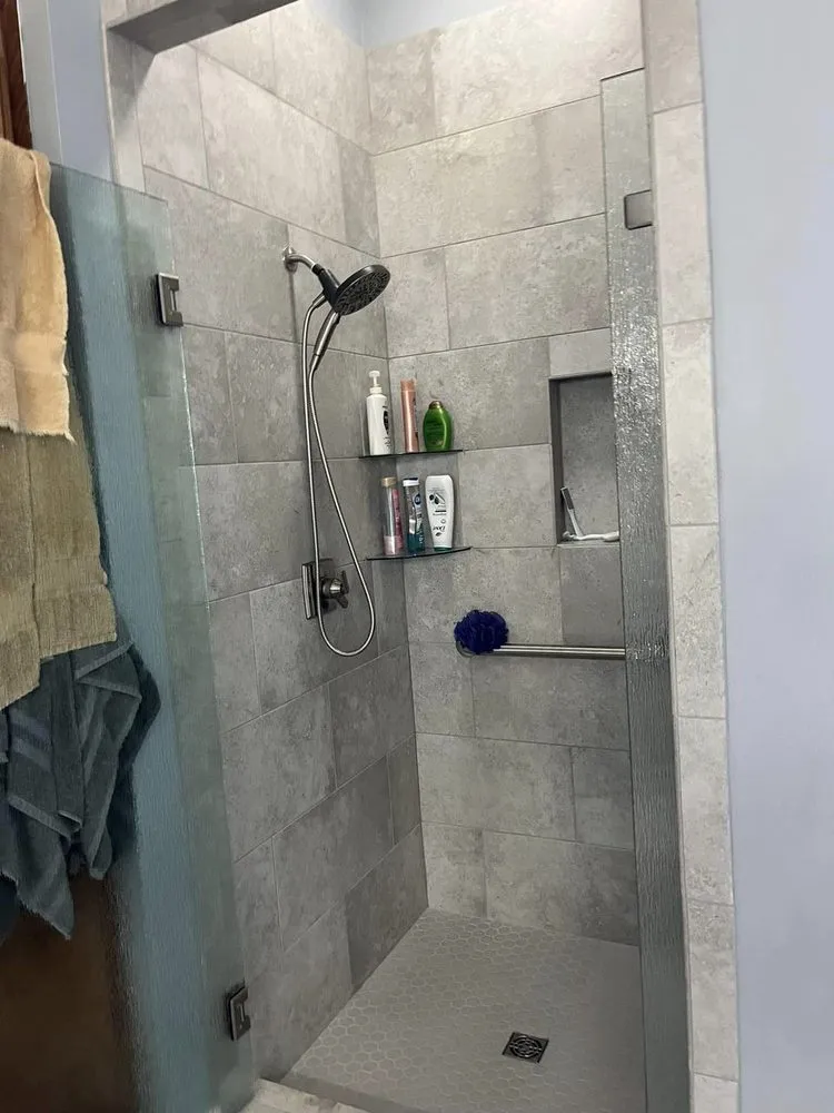 Slide of Bossier Remodeling