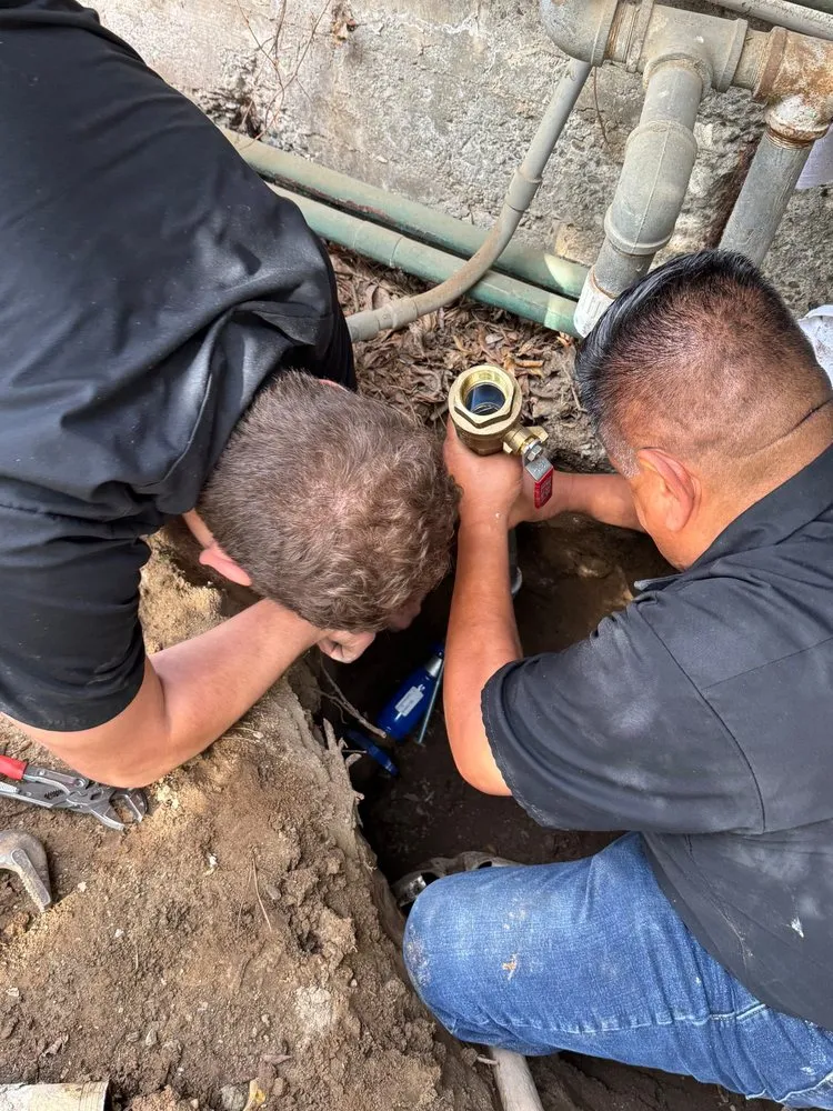 Slide of Bow Tie Plumbing & Rooter