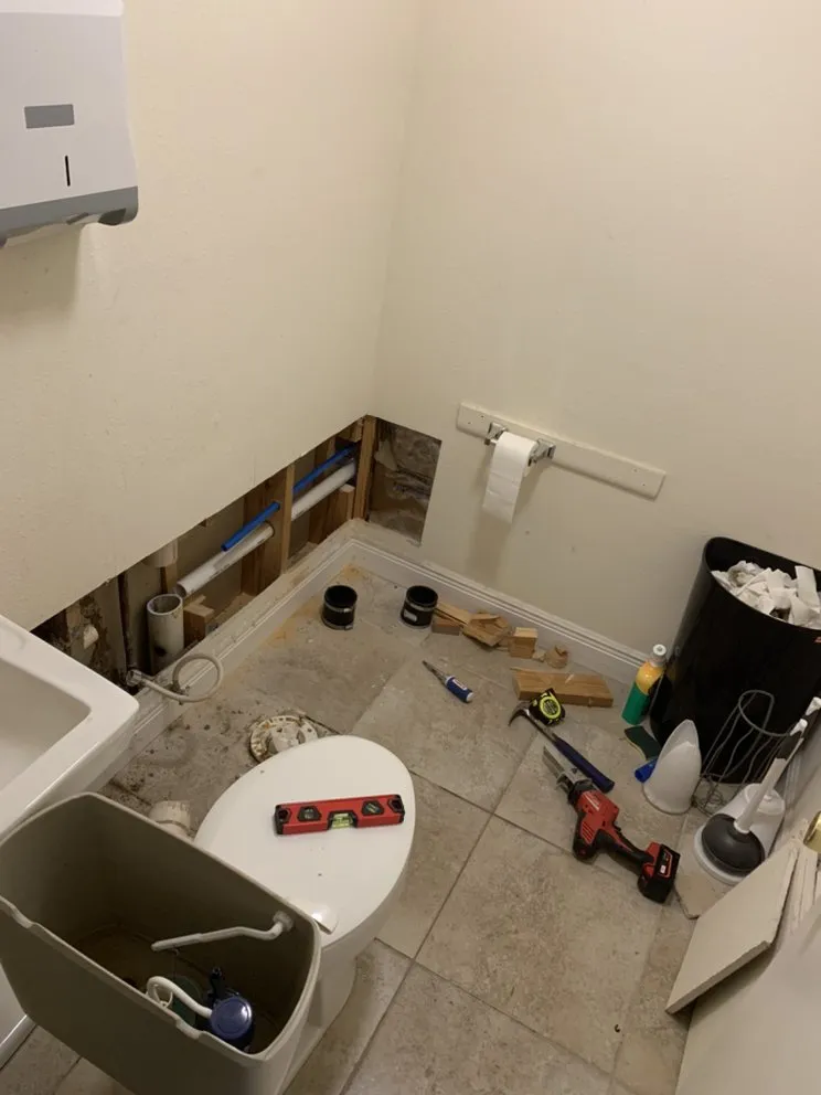 Slide of Bowlin's Plumbing