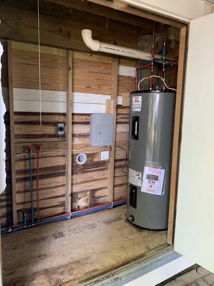 Slide of Bowlin's Plumbing