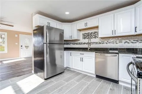 Slide of Boyle Home Improvement