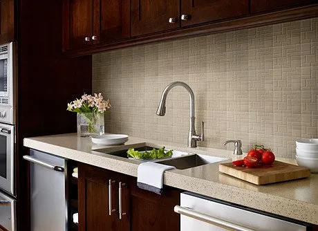 Brad La Verne Plumbing Logo