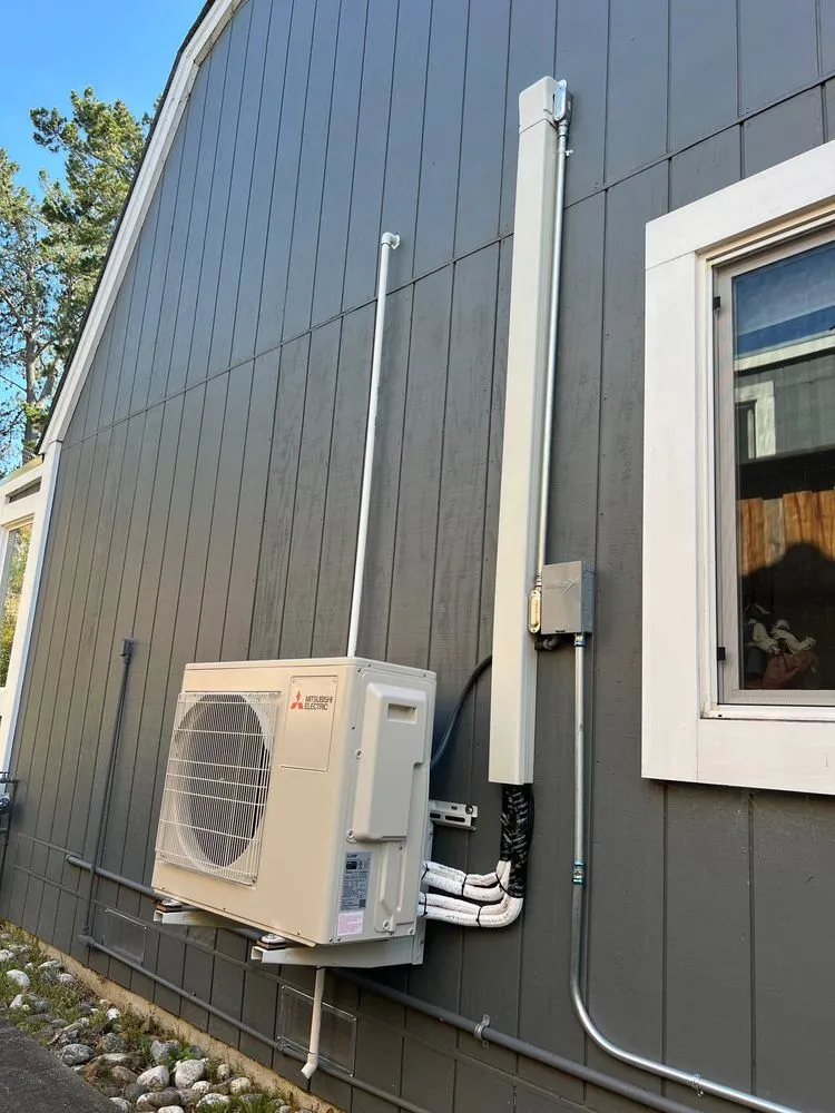 Slide of Bragg Home Services