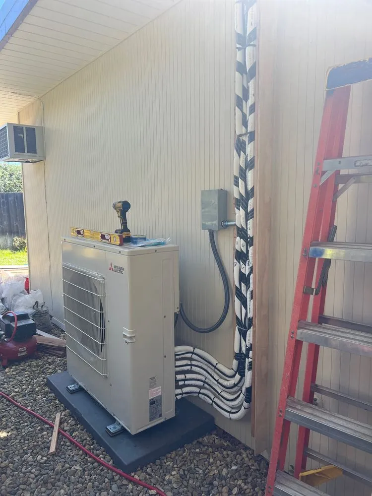 Slide of Bragg Home Services