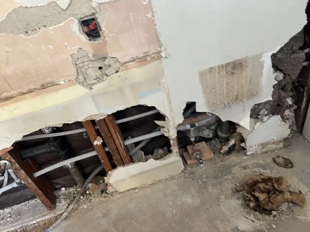 Slide of Brandon Diaz Plumbing