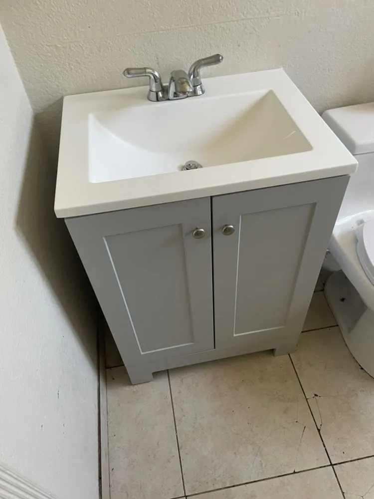 Slide of Bravo’s Handyman