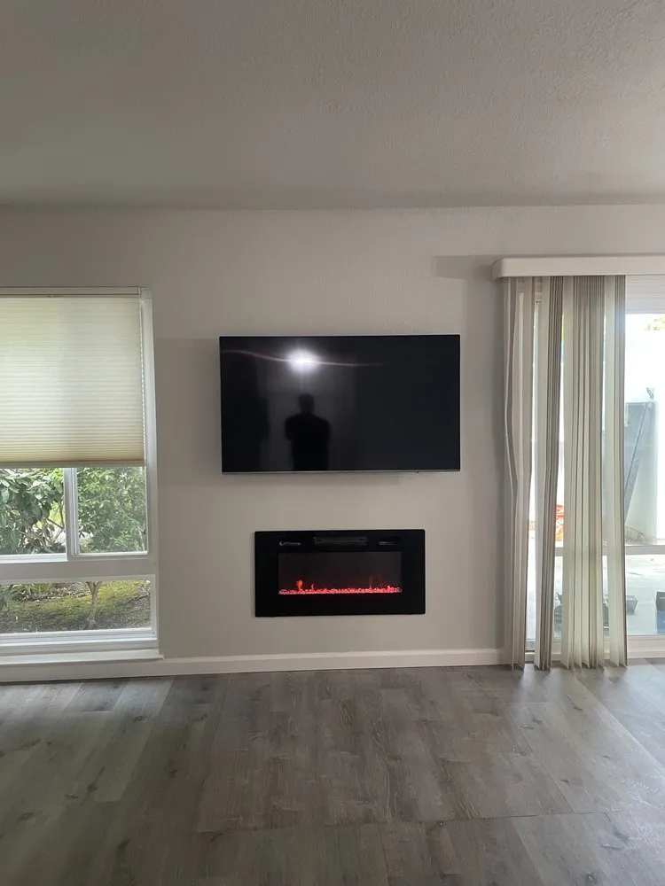 Slide of Bravo’s Handyman