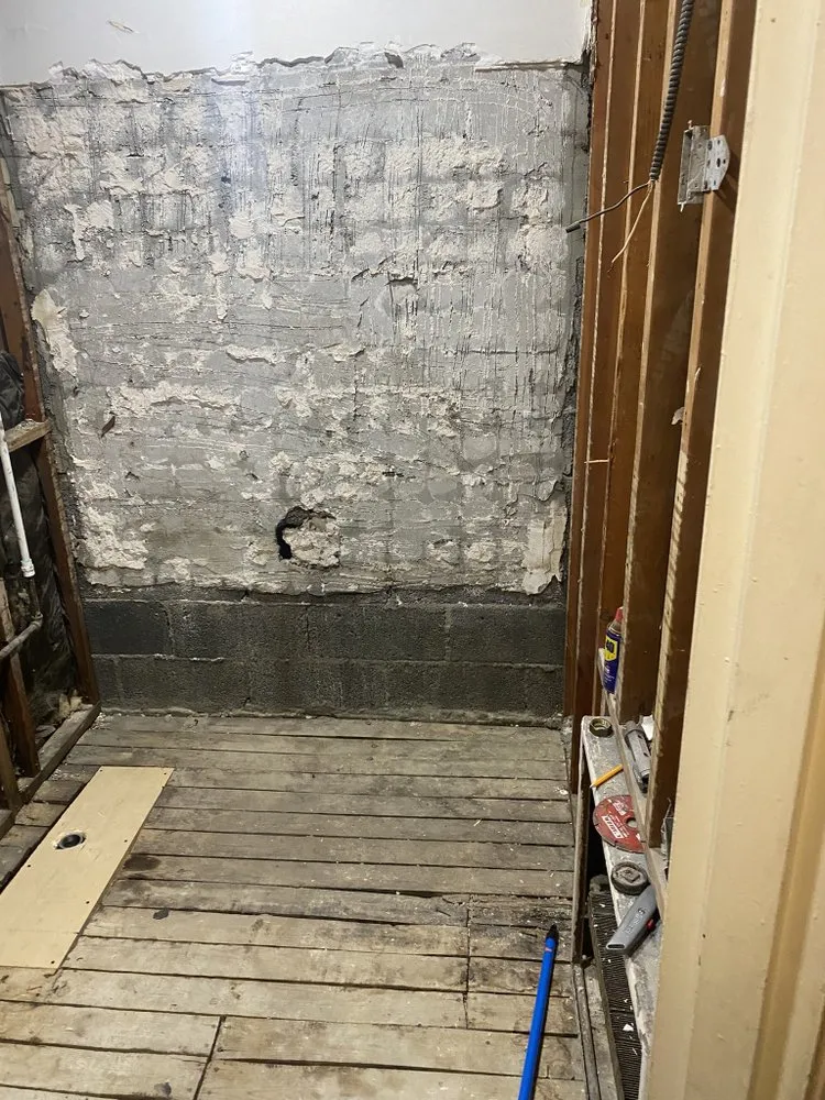 Slide of Breezy Installations