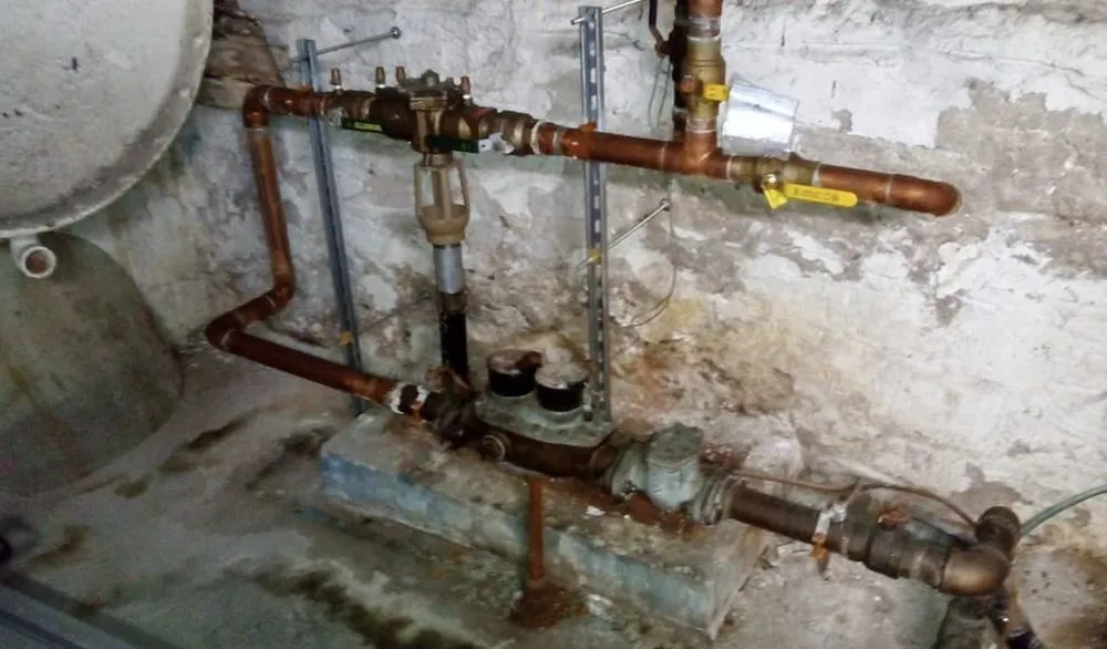 Slide of Breukelenz Best Plumbing & Contracting