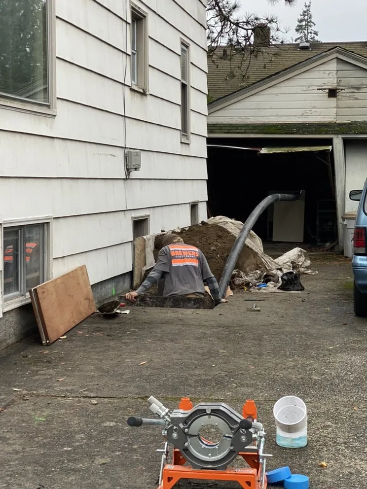 Emergency pipe repair service in Seattle, WA - Brewer's Sewer repair