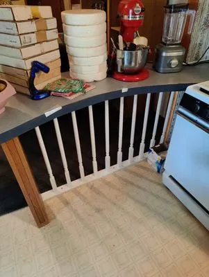 Bridges Handy Man Service Logo