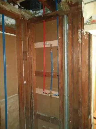 Reliable water heater service for homes in Houston, TX by Bright Services