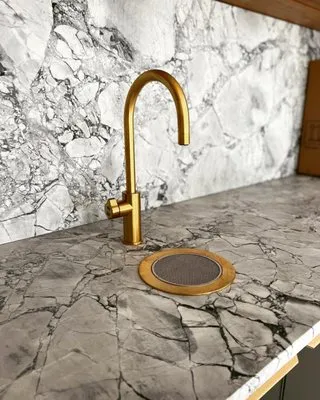 Broadway Triangle Plumbing & Drain Logo