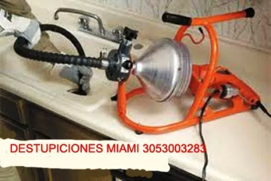 Slide of Broward Plomeria Y Destupiciones