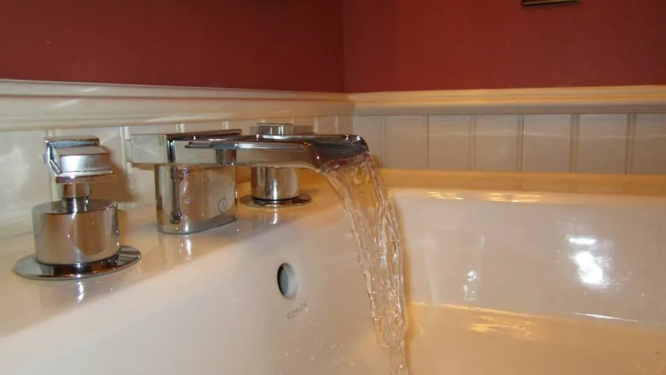 Slide of Brown's Plumbing & Pumps