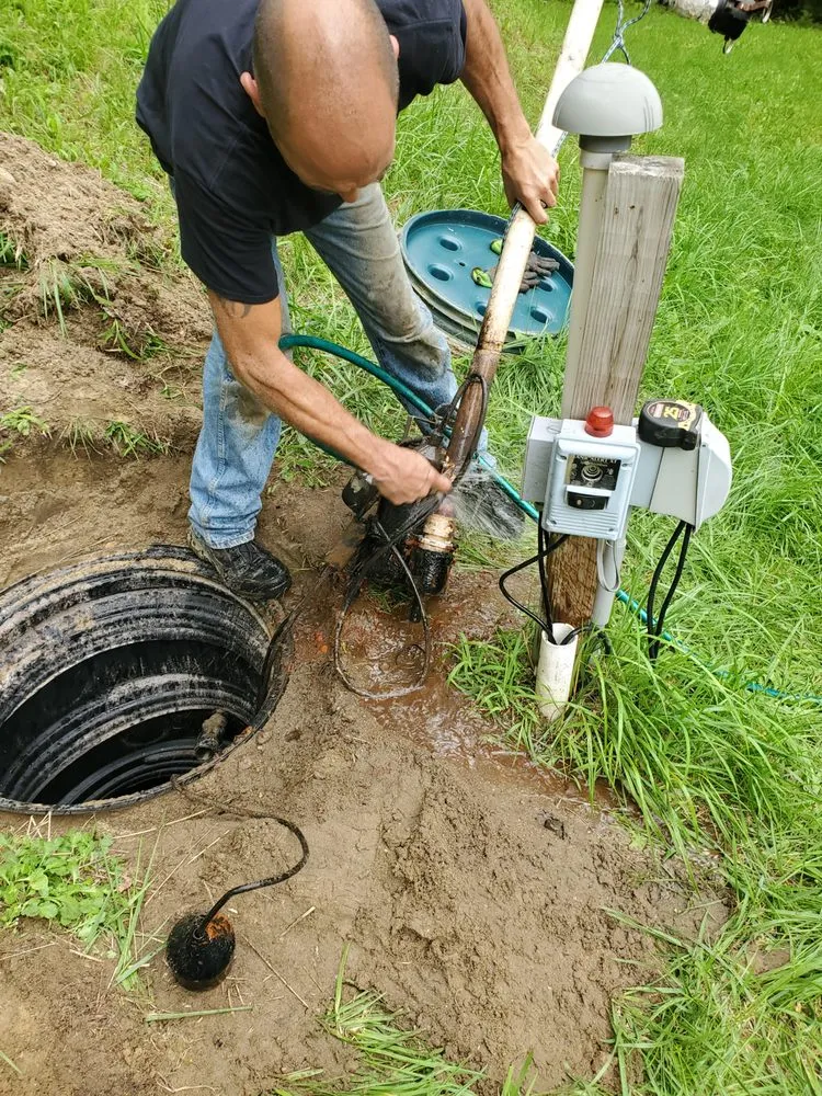 Slide of Brunt Bottomfeeders Septic Pumping