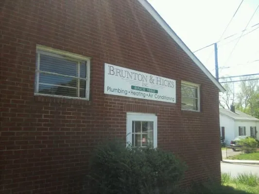 Brunton & Hicks Inc. Logo