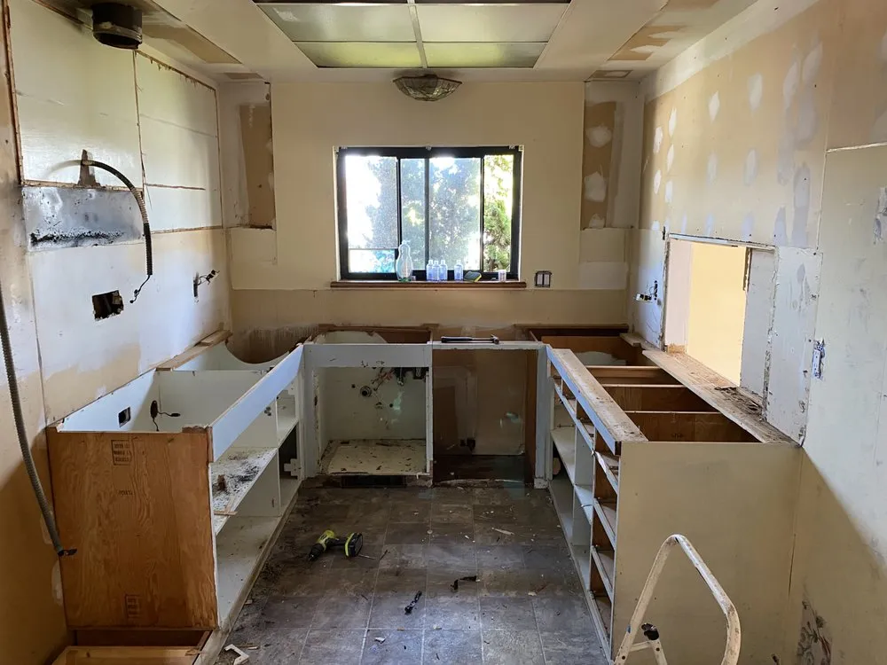 Trusted emergency plumbing experts serving San Francisco, CA - Brus Box Contractor Works