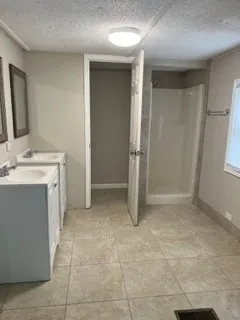 Slide of Brushes/Nails