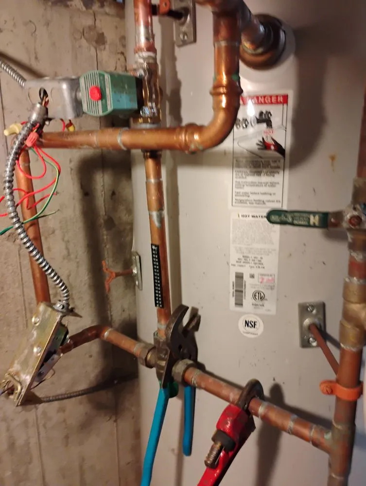 Slide of B&T Plumbing & Heating