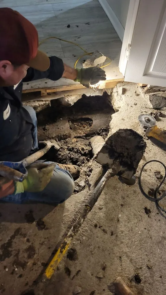 Slide of Bubba, Wayne & Tim Sewer Service