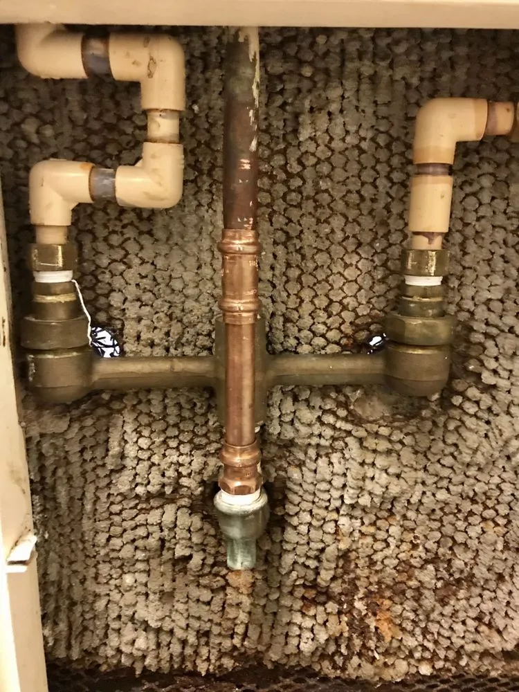 Emergency water heater service for homes in Houston, TX by Buddy's Plumbing