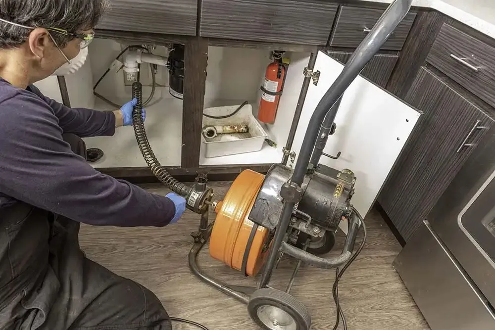 Affordable water heater service experts serving San Fernando Valley, CA - Budget Plumber