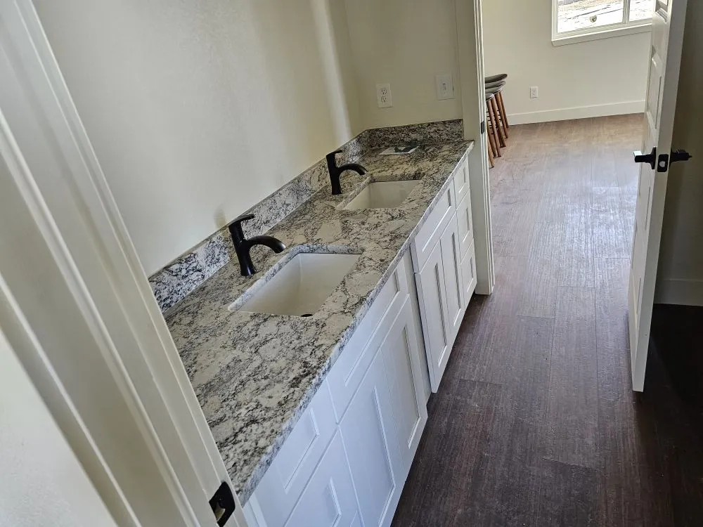 Slide of Buds Plumbing services