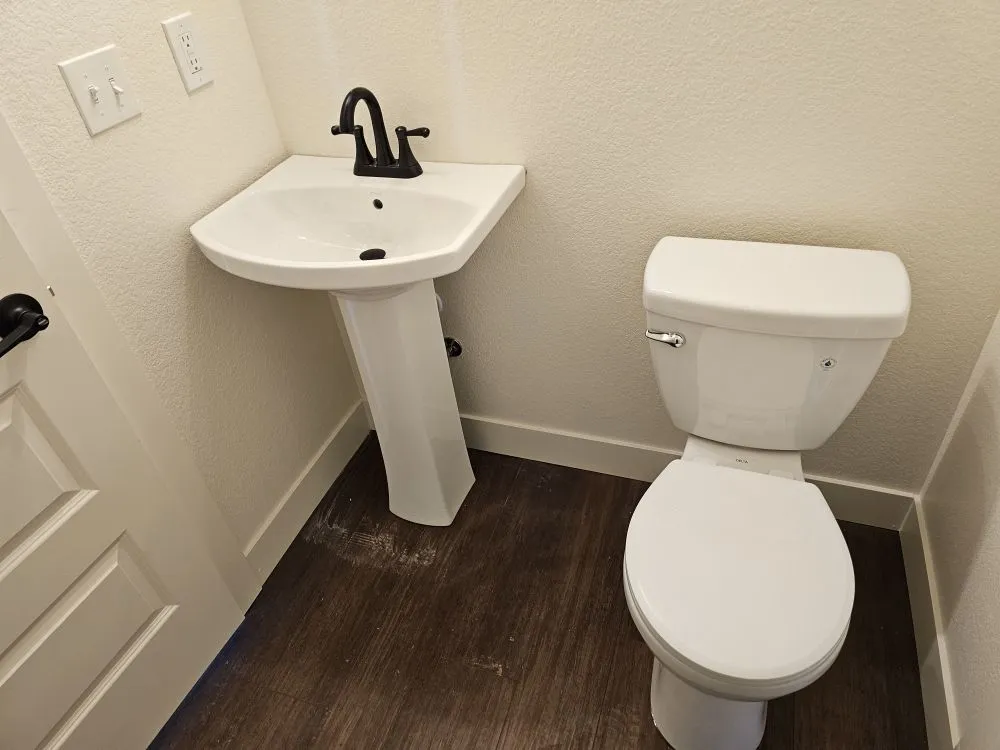 Slide of Buds Plumbing services